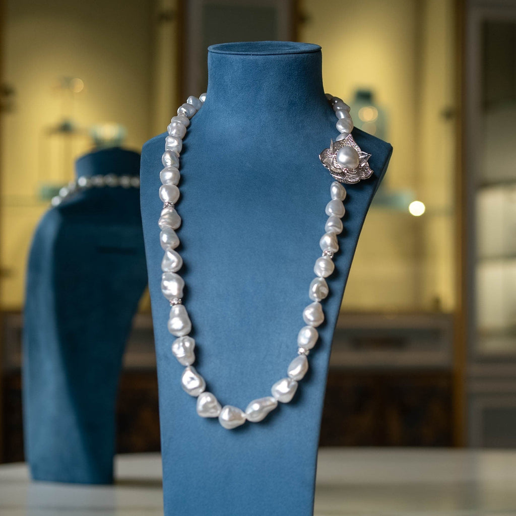 The Largest Keshi Pearl Necklace in the World