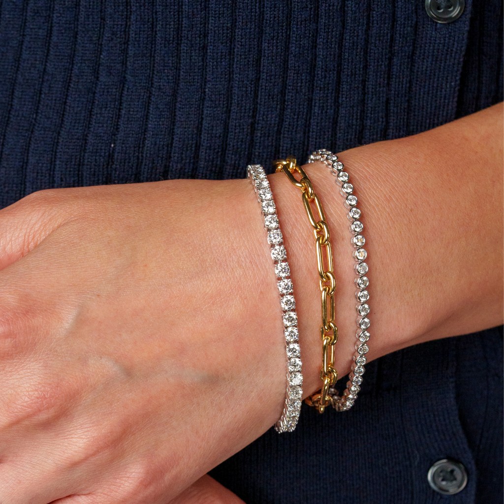 18ct White Gold & Bezel-Set Diamond Bracelet 