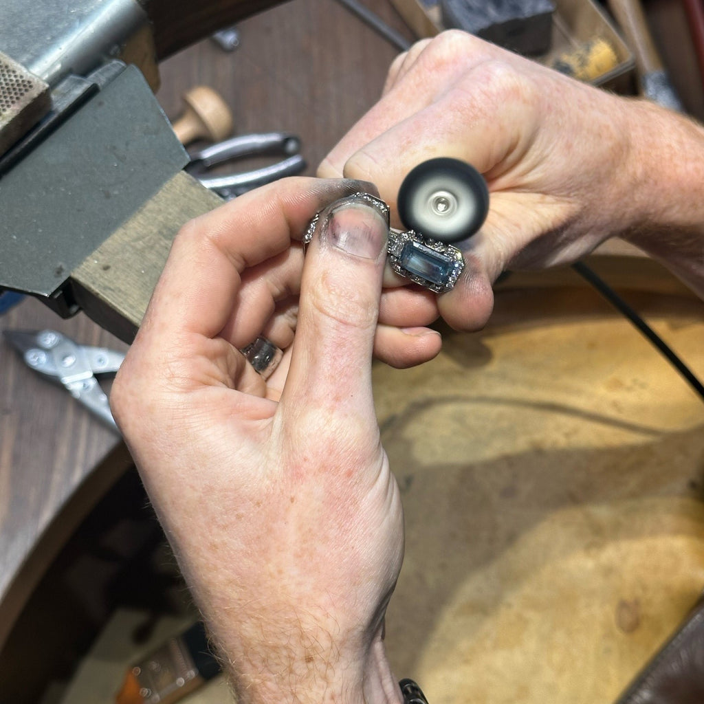 The Making of an Aquamarine & Diamond Necklace 