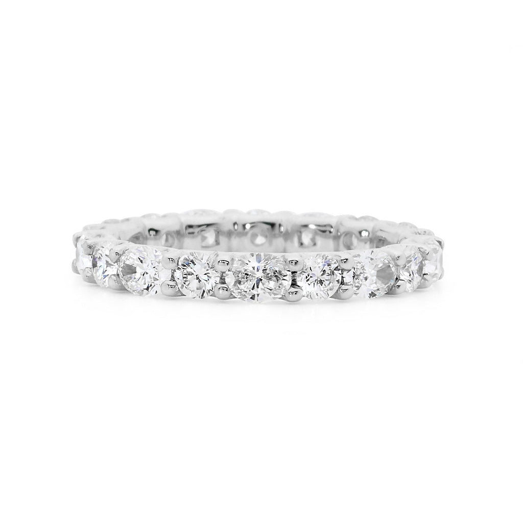 18ct White Gold, Oval & Brilliant Cut Diamond Wedding Ring
