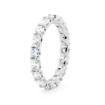 18ct White Gold, Oval & Brilliant Cut Diamond Wedding Ring