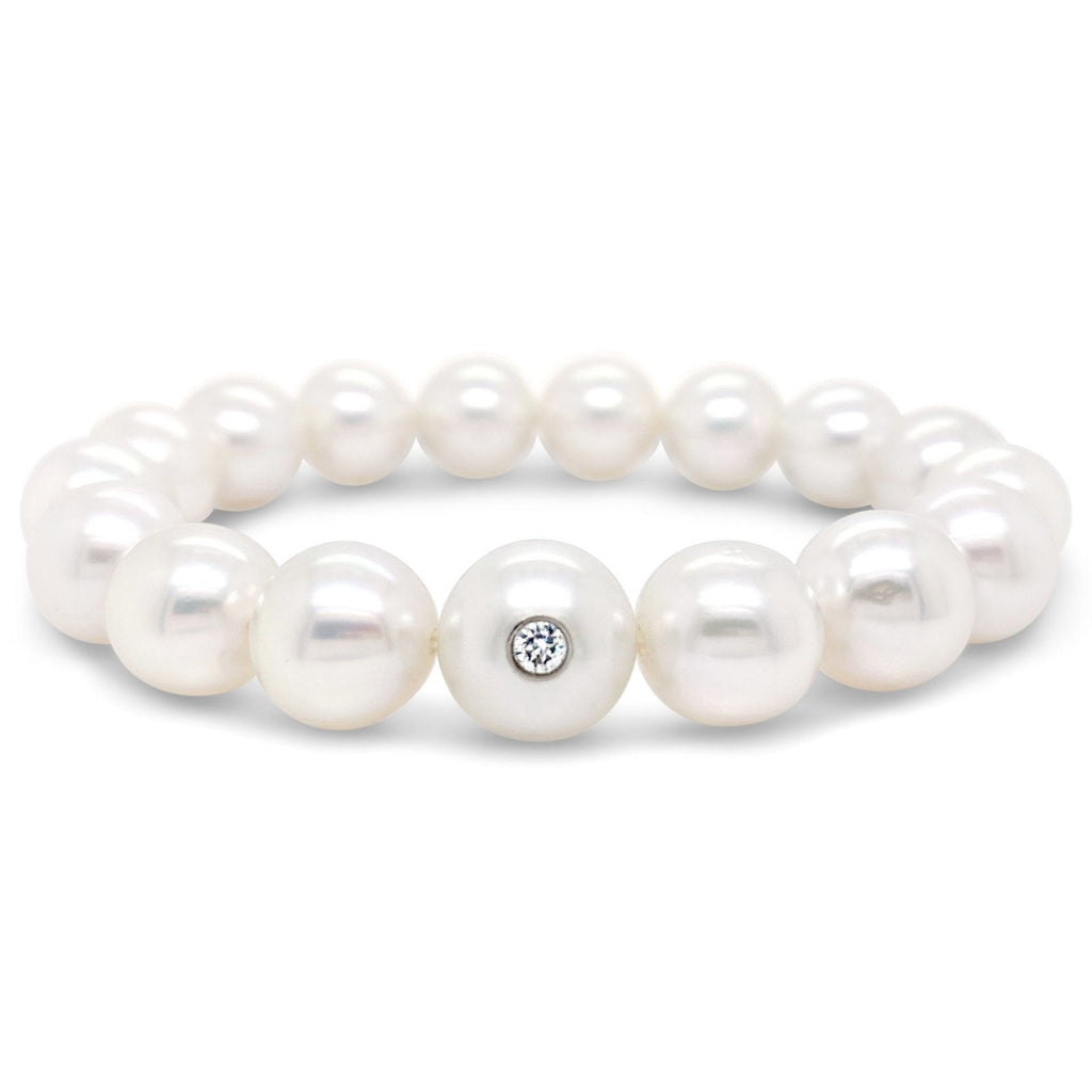 Pearl Bracelet with Diamond Stud
